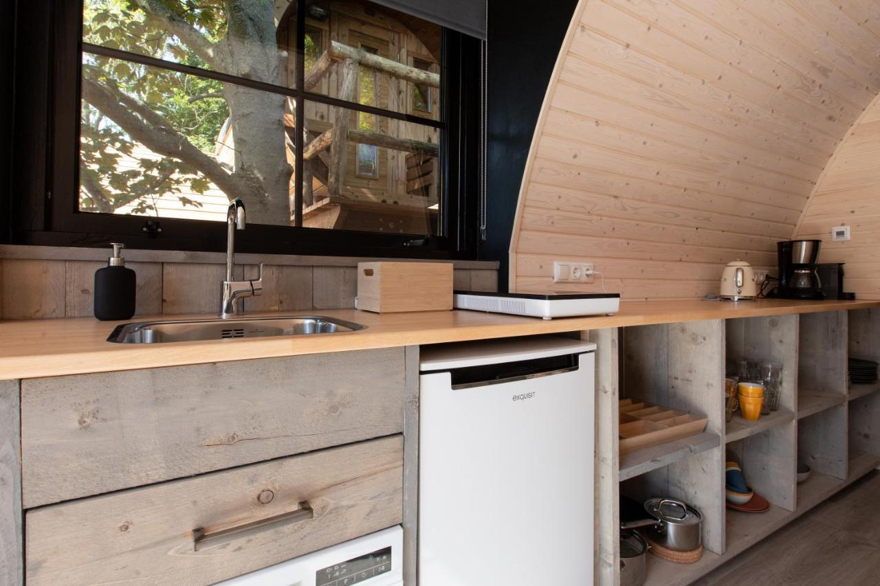 Pod Huisje Met Hottub Dokkum Exterior photo